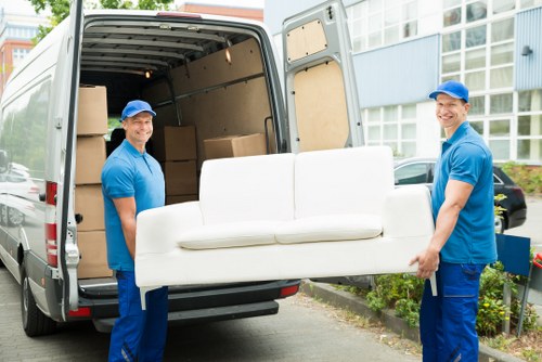 Office relocation planning in Knightsbridge with city logistics