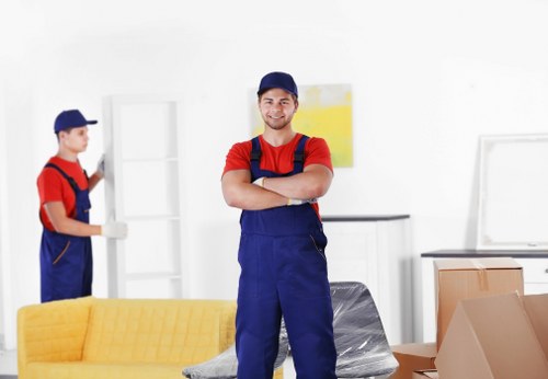Secure storage and packing setup for house removalists in Knightsbridge