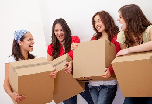 Flexible man with van service for furniture delivery in Knightsbridge