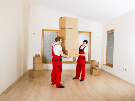 Knightsbridge man and van handling small removals