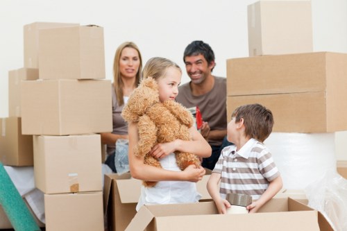 Furniture moving and transport support in Knightsbridge